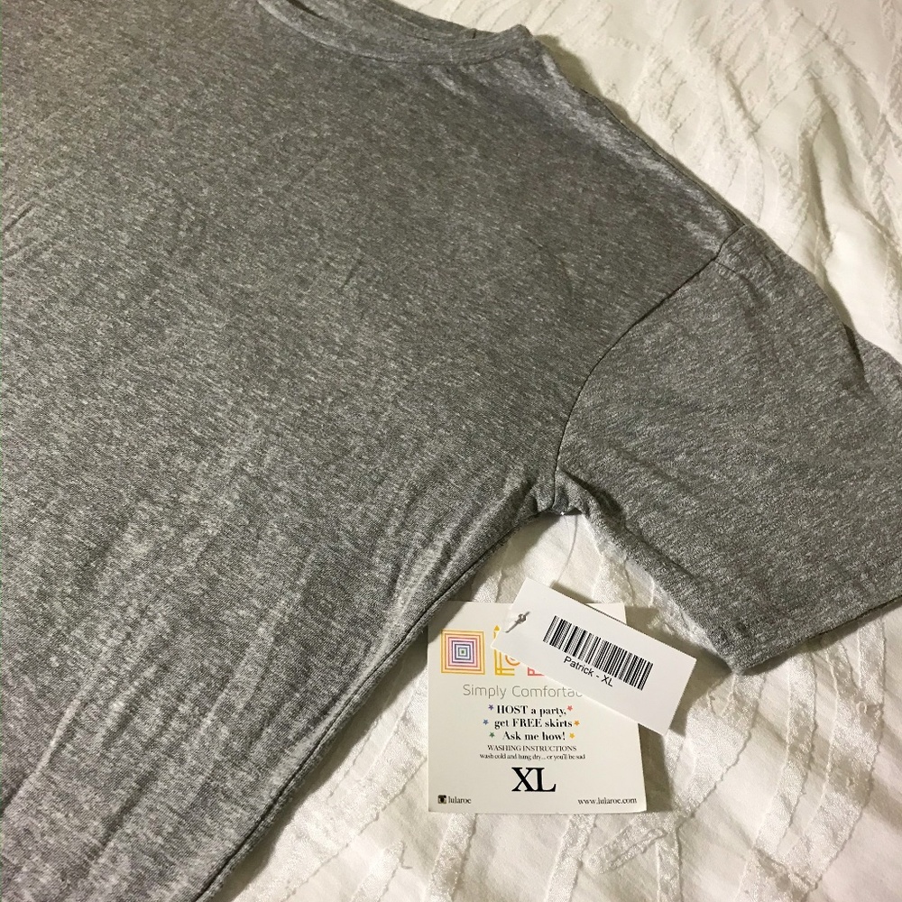 Lularoe XL Patrick T Shirt NWT Solid Charcoal Gray